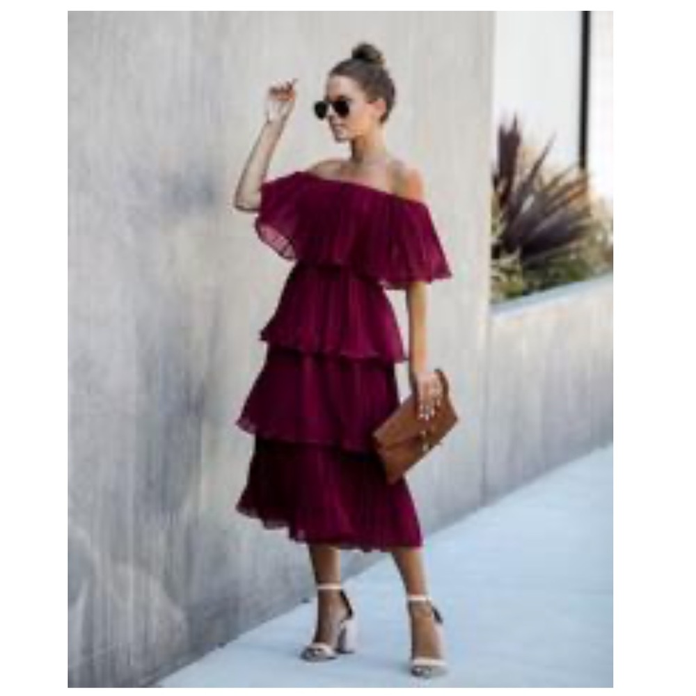 Tiered pleated midi dress